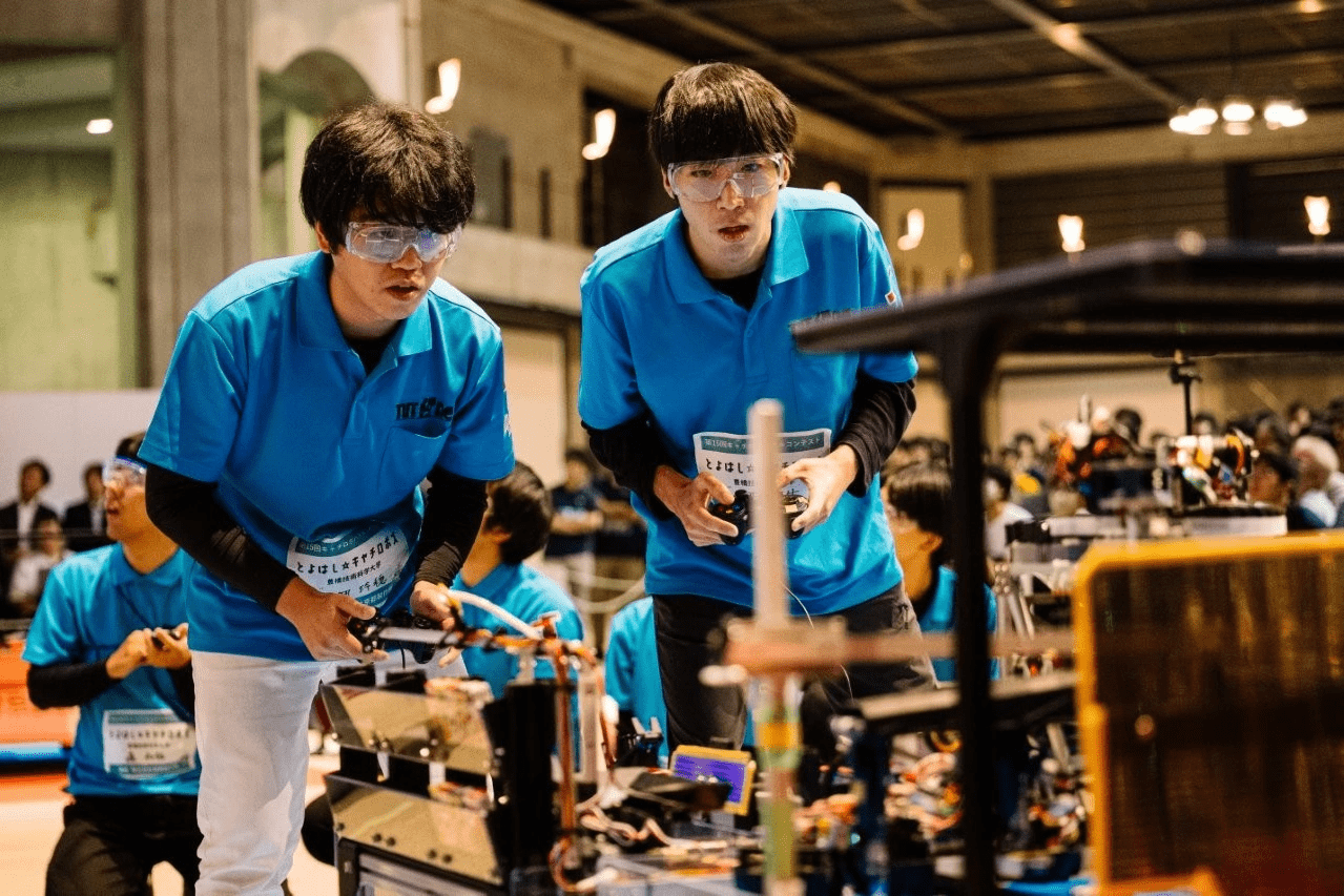 キャチロボバトルコンテストって？ WHAT’S CATCHROBO